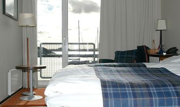 Bild på Superior Double Room, 2 Twin Beds, Harbor View-2 Twin Beds Non Refundable Full Breakfast Free WiFi Late check-out Breakfast buffet Free parking