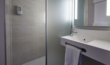 Bild på Double Room, Non Smoking-1 Double Bed Non Refundable Free self parking Free WiFi