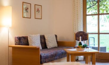Bild på Economy Double Room-1 King Bed Non Refundable Free WiFi Free self parking Free breakfast