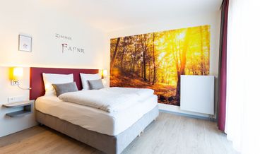 Bild på Classic Room, 1 Queen Bed ("Fafnir")-1 Queen Bed Non Refundable Free breakfast