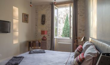 Bild på Double Room, Non Smoking (Rio)-1 Queen Bed Non Refundable Free breakfast Free self parking Free WiFi