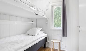 Bild på Economy Cottage (Excluding Towels, Sheets, Cleaning)-2 Twin Bunk Beds Non Refundable Free WiFi Free self parking