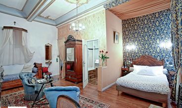 Bild på Superior Double Room-1 King Bed Non Refundable Free WiFi