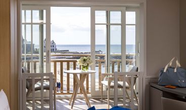Bild på Classic Room, Balcony, Beach View-2 Twin Beds Non Refundable Free self parking Free WiFi