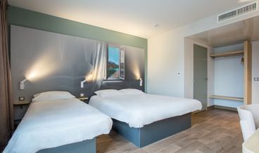 Bild på Twin Room, Non Smoking-2 Twin Beds Free WiFi Free self parking