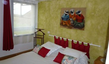 Bild på Standard Apartment, 1 Bedroom, Accessible, Ground Floor-1 Double Bed and 2 Twin Trundle Beds Free WiFi