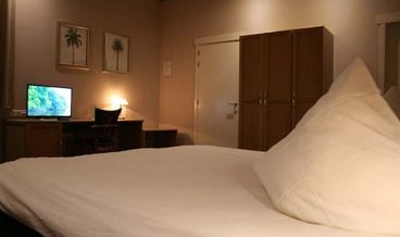 Bild på Comfort Double Room-1 Double Bed Non Refundable Free WiFi Breakfast buffet Free breakfast