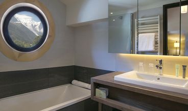Bild på Classic Double Room-1 Double Bed Non Refundable Free WiFi Free internet