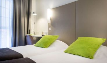 Bild på Standard Double Room-1 Double Bed Non Refundable Free WiFi