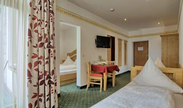 Bild på Standard Double or Twin Room-2 Twin Beds Free self parking Free breakfast