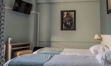 Bild på Standard Room, 1 Bedroom-1 Double Bed Non Refundable Free self parking Free WiFi