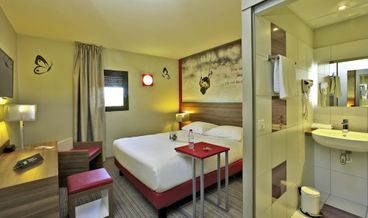 Bild på Standard Room, 1 Double Bed-1 Double Bed Non Refundable Free WiFi Free self parking Free breakfast