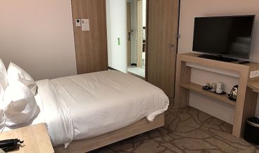 Bild på Twin Room, Non Smoking-2 Twin Beds Non Refundable Free WiFi Free breakfast Free high-speed internet