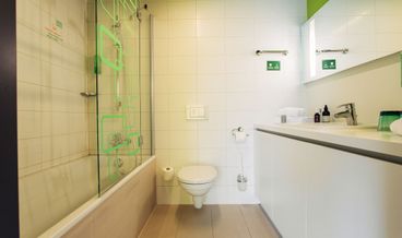 Bild på Standard Double or Twin Room-2 Twin Beds Non Refundable Free WiFi Free parking