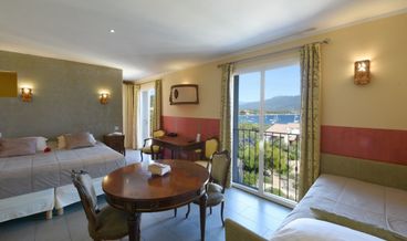 Bild på Chambre Deluxe double ou avec lits jumeaux, vue mer & Entree Privee-1 Double Bed Non Refundable Free WiFi Free self parking Free breakfast