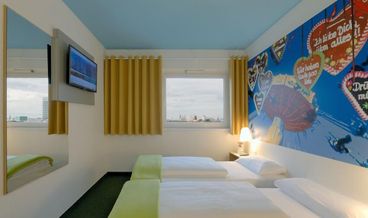 Bild på Double Room-1 Double Bed Non Refundable Free WiFi Free self parking