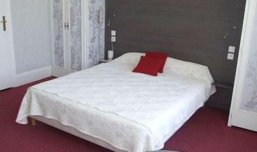 Bild på Classic Room, Non Smoking, City View-1 Double Bed Free self parking Free WiFi