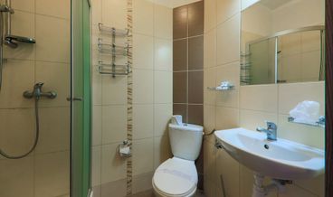Bild på Twin Room, Non Smoking, Ensuite-2 Twin Beds Non Refundable Free WiFi Free breakfast