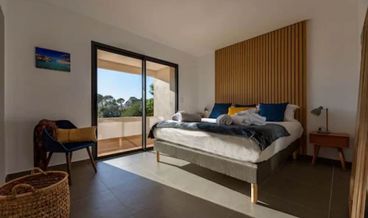 Bild på Signature Suite, 1 Bedroom-1 Queen Bed Non Refundable Free self parking Free WiFi