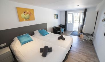 Bild på Comfort Double Room, 2 Twin Beds-2 Twin Beds Free WiFi Free self parking