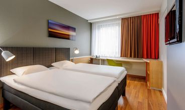 Bild på Standard Double Room-1 Double Bed Non Refundable Free WiFi