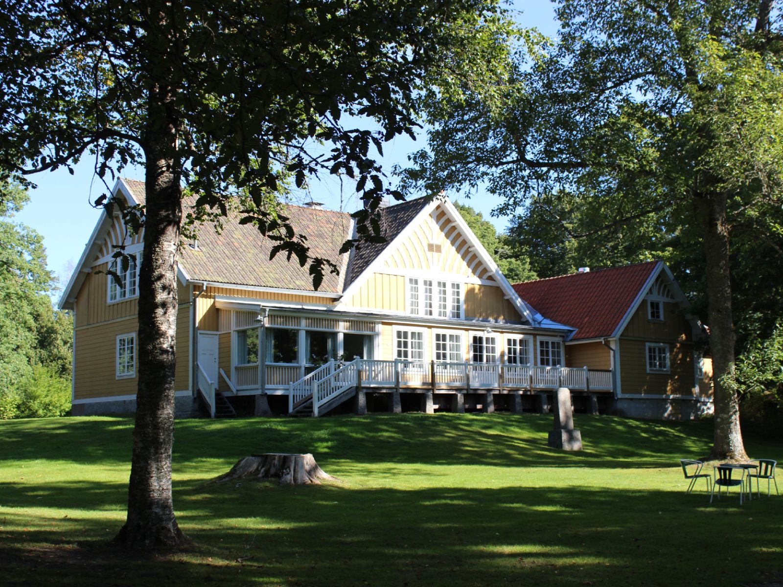 Sätra Brunn i Sala Boka de bästa erbjudandena!