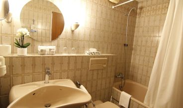 Bild på Comfort Double Room-1 Double Bed Non Refundable Free WiFi Free breakfast Free valet parking Free self parking