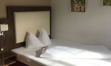 Bild på Standard Double Room-1 Queen Bed Free WiFi Free self parking Free breakfast