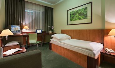 Bild på Comfort Double or Twin Room, City View-1 Double Bed Non Refundable Free WiFi Free self parking Free breakfast