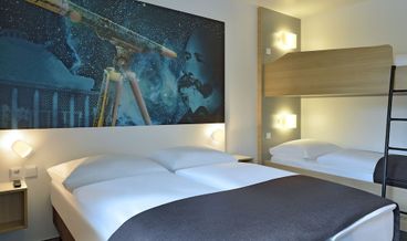 Bild på Double Room-1 Queen Bed Non Refundable Free WiFi Free self parking