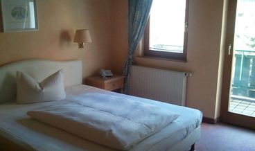 Bild på Double Room-1 Double Bed Free WiFi Breakfast buffet Free self parking