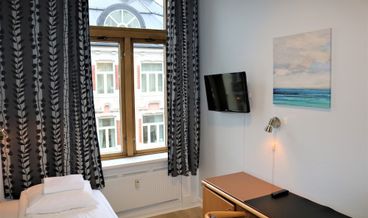 Bild på Economy Twin Room, Shared Bathroom-2 Twin Beds Non Refundable Free WiFi