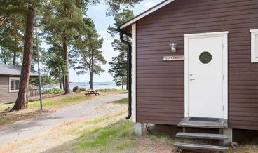 Bild på Cottage Tallstuga, 1 Bedroom (Excluding Towels, Sheets, Cleaning)-2 Twin Beds and 1 Double Sofa Bed Non Refundable Free self parking