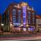 Hotel Dux
