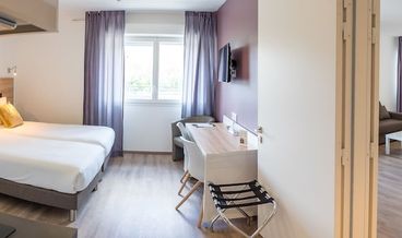 Bild på Comfort Studio (Double Bed)-1 Queen Bed Non Refundable Free WiFi