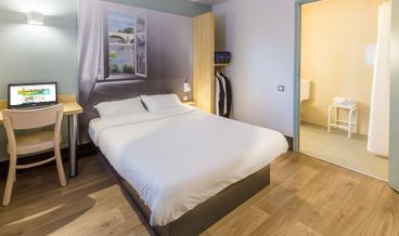 Bild på Double Room, Non Smoking-1 Double Bed Free WiFi Free self parking
