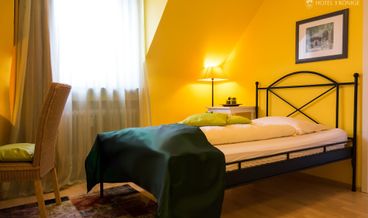 Bild på Double Room, Non Smoking-1 Queen Bed Non Refundable Free WiFi