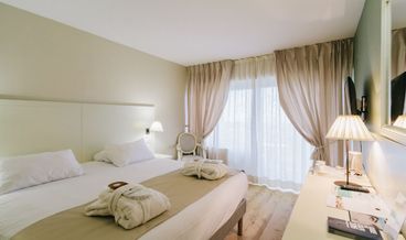 Bild på Standard Double Room Single Use-1 Double Bed Non Refundable Free breakfast Free self parking Free WiFi