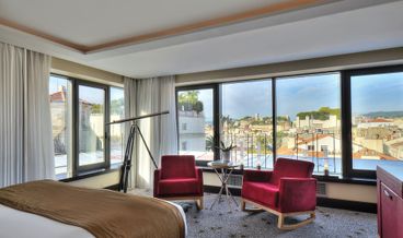 Bild på Superior Double Room, 1 Bedroom-1 King Bed Free WiFi Free breakfast