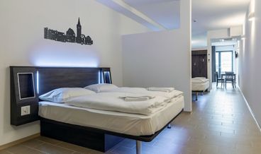 Bild på Basic Double Room-1 Double Bed Non Refundable Free WiFi