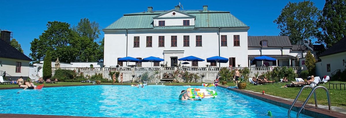 Hotell med utomhuspool i Stockholm