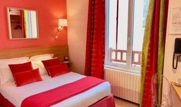 Bild på Standard Double Room, 1 Double Bed, Courtyard Area (n°1)-1 Double Bed Non Refundable Free WiFi