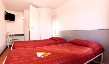 Bild på Standard Room, 3 Twin Beds-3 Twin Beds Free self parking Free WiFi