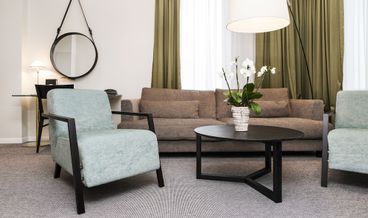 Bild på Standard Double Room-1 King Bed Non Refundable Free WiFi Free breakfast