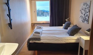 Bild på Double or Twin Room, Shared Bathroom-2 Twin Beds Non Refundable Breakfast buffet Free self parking Free breakfast