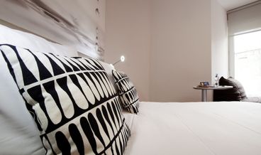 Bild på Twin Room, Multiple Beds-1 King Bed and 1 Twin Bed Free WiFi Free self parking Free breakfast