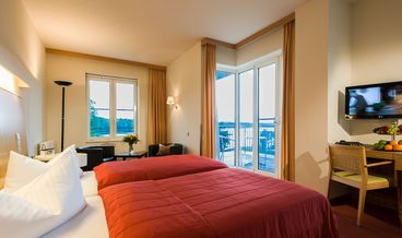 Bild på Standard Double Room, Lake View-1 Double Bed Non Refundable Free WiFi Free self parking Free breakfast