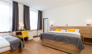 Bild på Superior Single Room-1 Twin Bed Free WiFi Breakfast buffet Free self parking