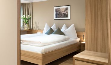 Bild på Standard Double Room-1 Queen Bed Free WiFi Free breakfast Free valet parking Free self parking