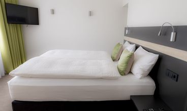 Bild på Double or Twin Room, Private Bathroom-2 Twin Beds Non Refundable Free self parking Free WiFi